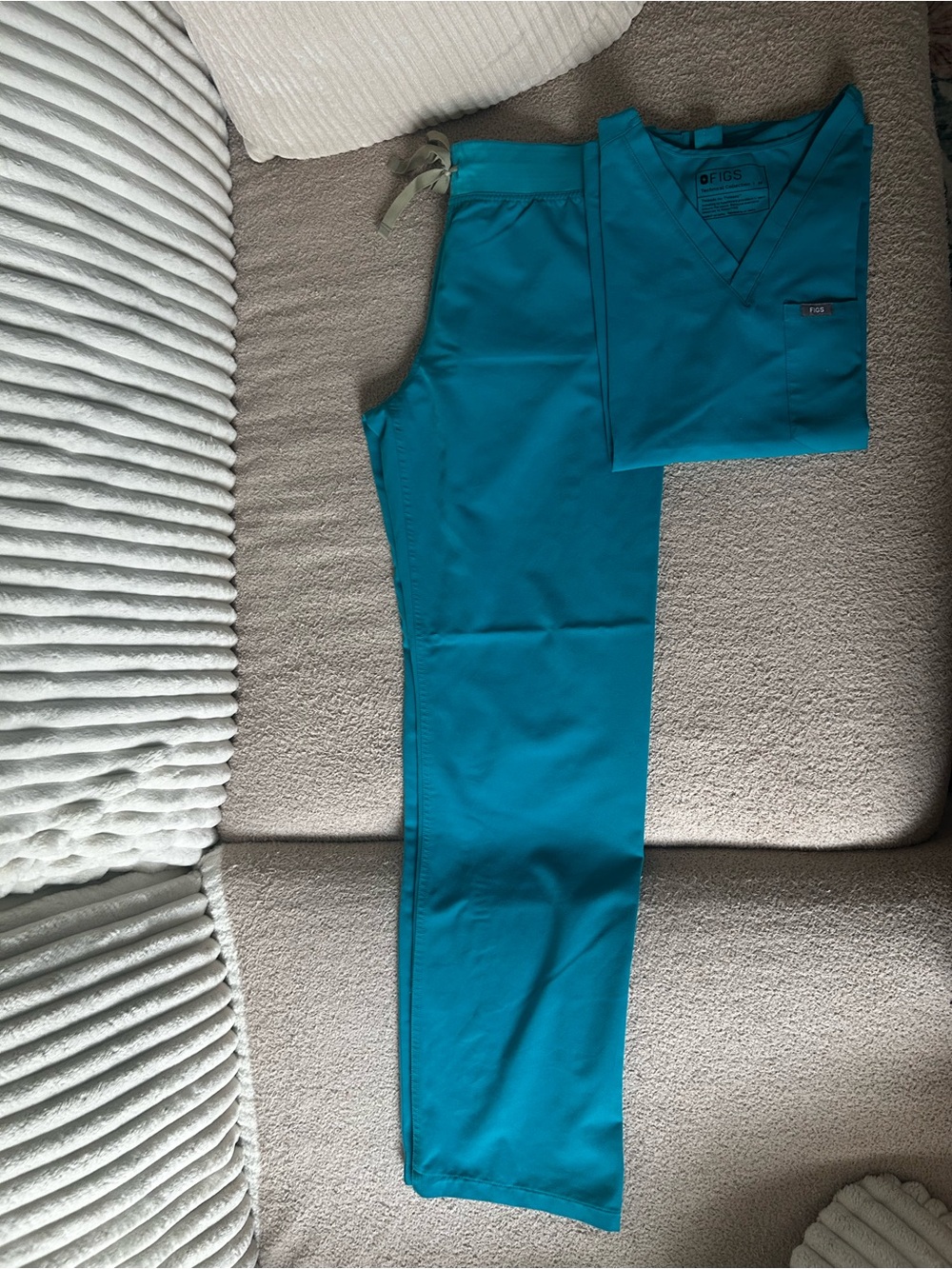 FIGS Teal Women's Scrub Set